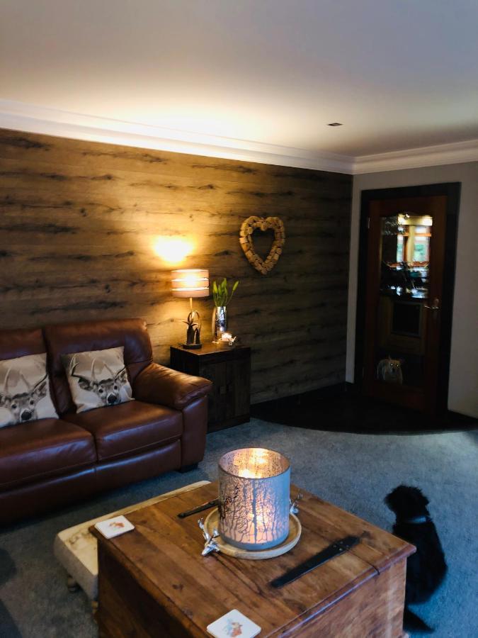 Tranquil Accommodation In A Great Location. Lanark Eksteriør billede